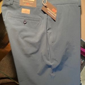 Vineyardvines Mens shorts